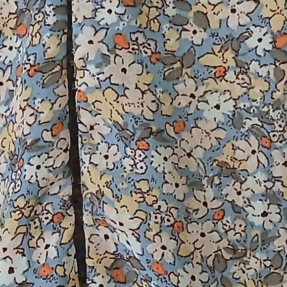 Sienna Sky ladies pastel floral blouse - size small - Picture 2 of 8